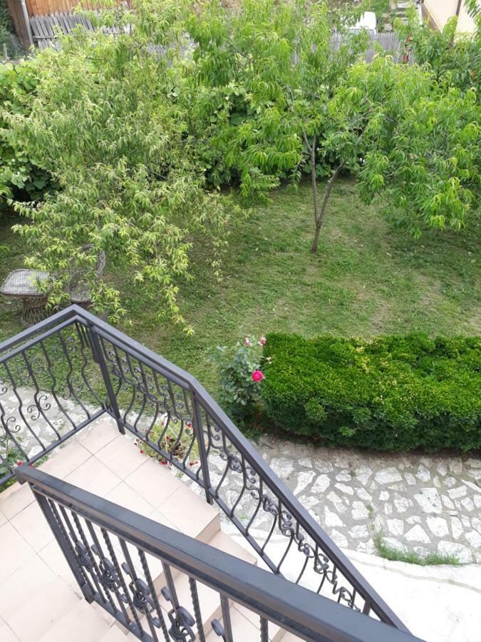 Апартаменты Casa Ade Кэлимэнешти Экстерьер фото