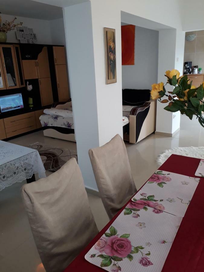 Апартаменты Casa Ade Кэлимэнешти Экстерьер фото